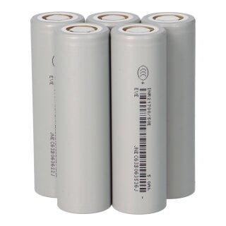 EVE Li-ion Akku INR21700-50E 3,6V 5000mAh - 15A Flat top 5er-Set